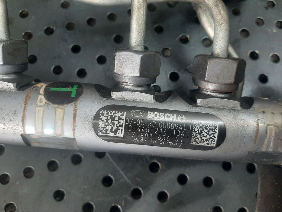 rampa injectoare  bmw seria 1 e87 81 seria 3 e90  2.0 d  n47d20a 0445214134