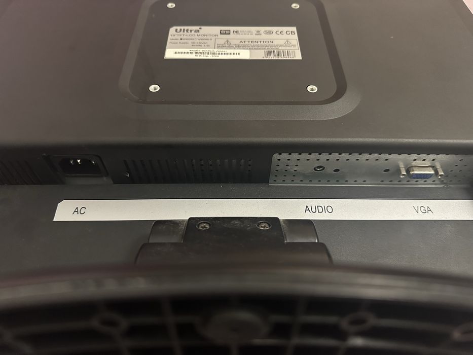 Calculator hp cu tastatura si monitor