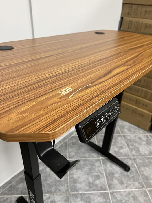 Компьютерный стол 120х60