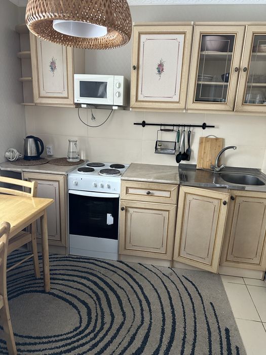 Продам ккханый гарнитур