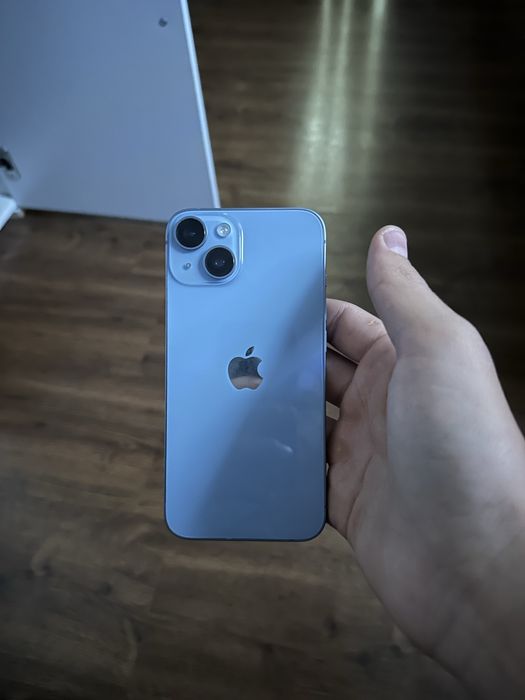 Продам Iphone 14