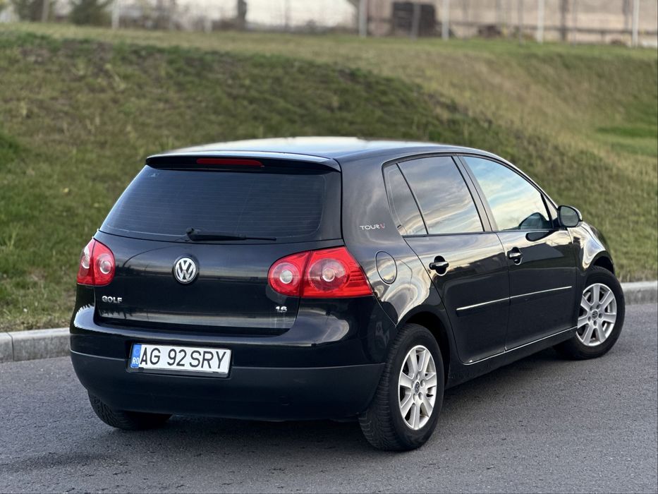 Volkswagen Golf 5 1.6MPi Benzina PROPRIETAR