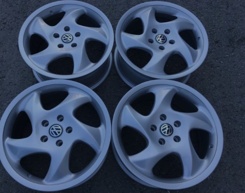 17.Vw 5x112 Porsche style-audi-vw-seat-skoda mercedes-7,5j et42 715kg