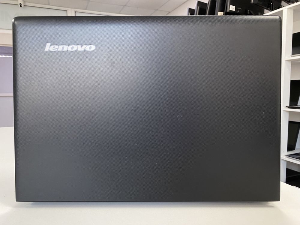 Lenovo IdeaPad 100 - 15.6 HD/Core i3-5005U/4GB/SSD 128GB/Intel HD