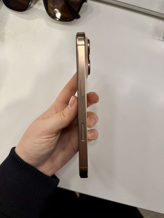 İphone 16 pro 256GB