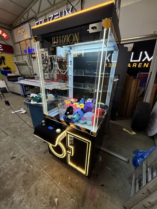 Аренда хватайка вендинг кран машина