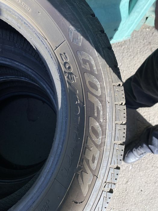 205/60/r16 зимние шины новые
