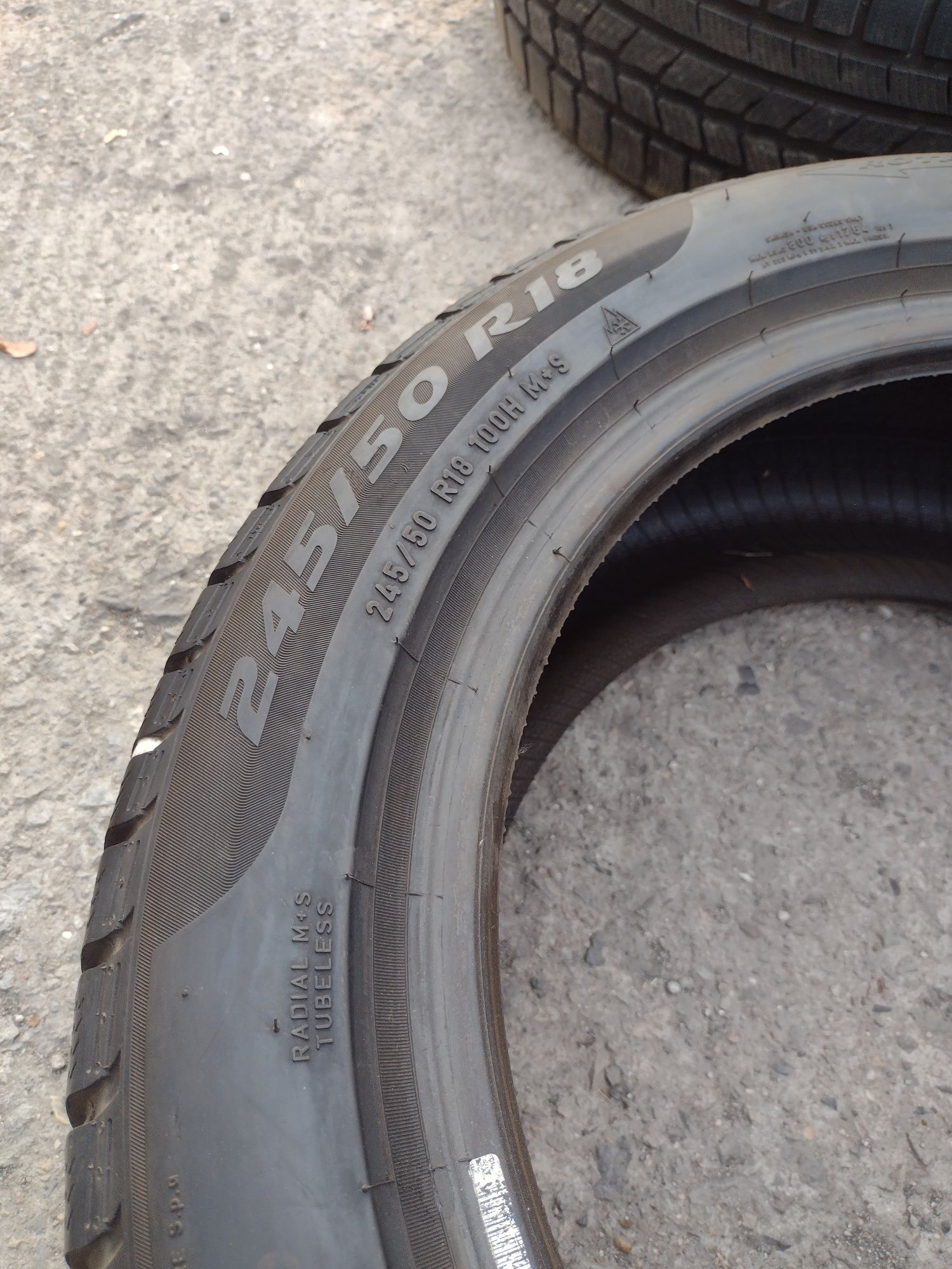 Перфектна 1бр.245/50/18 Pirelli Sotto Zero 3 dot2517