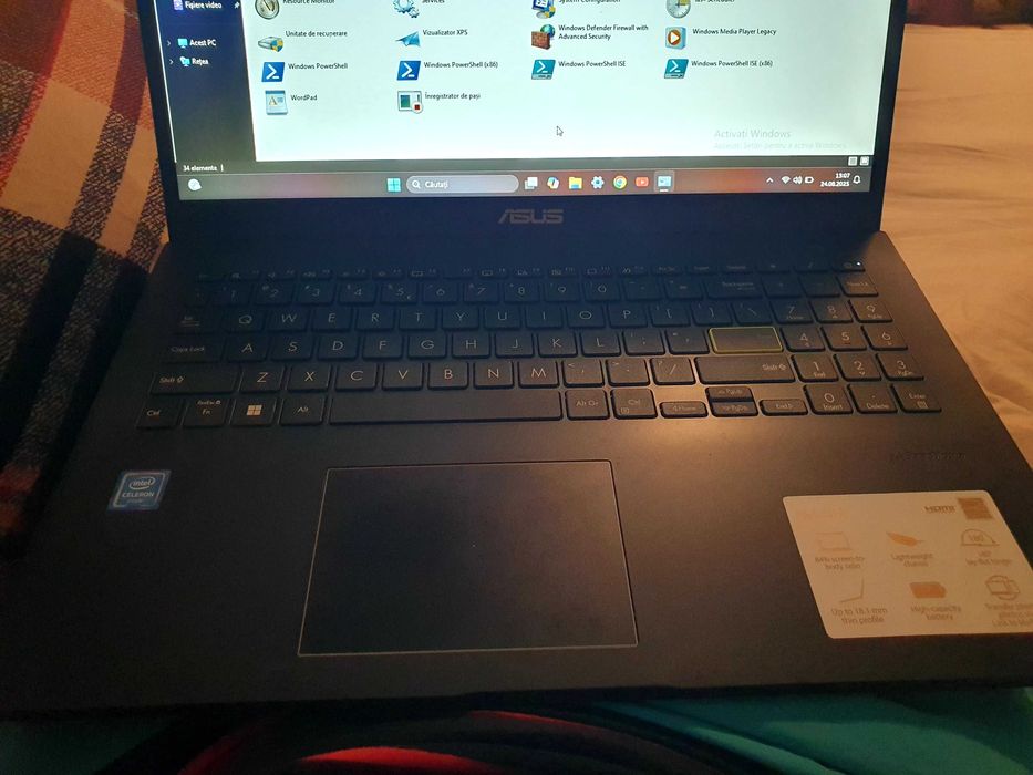 Laptop Asus  E510