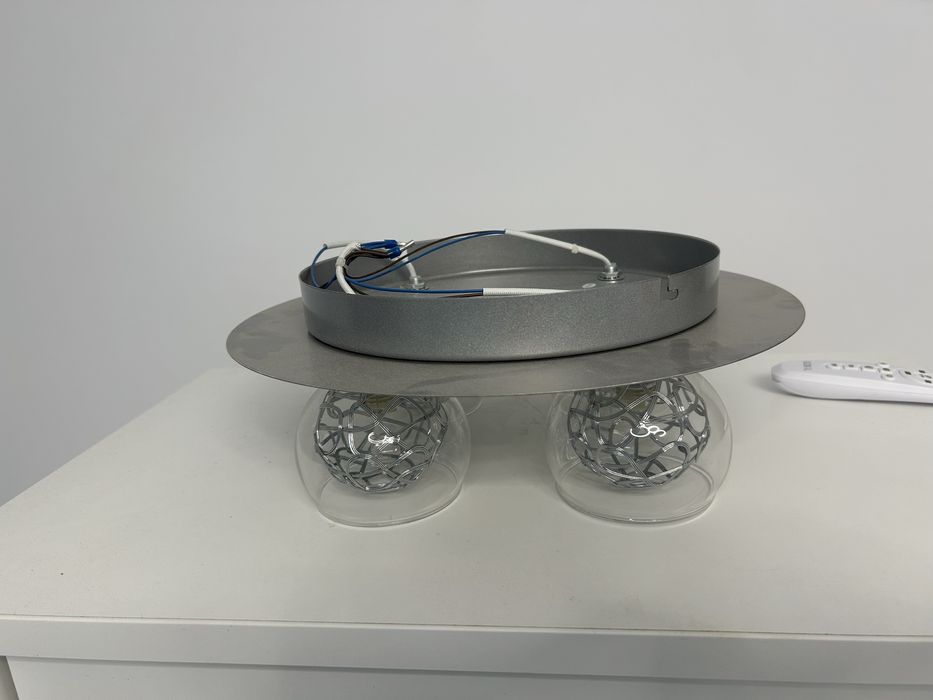 3 plafoniere  Dedeman la o comanda