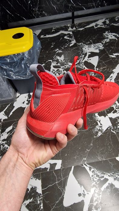 Adidasi Alexander McQueen.under armour