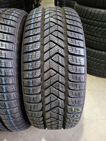 235/45/19 PIRELLI 4бр