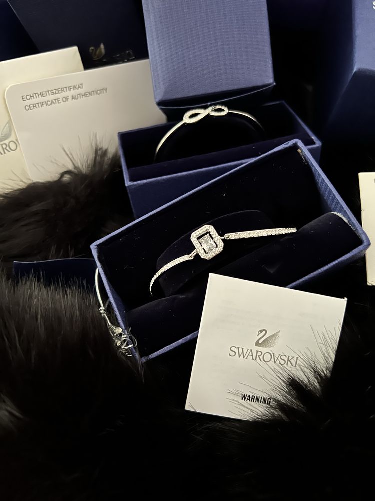 Гривни Swarovski