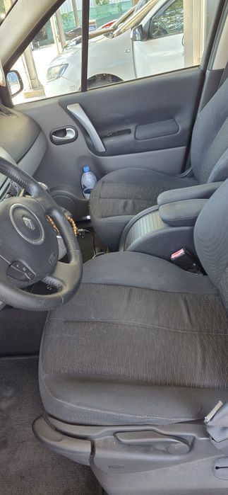 Renault  Grand Scenic