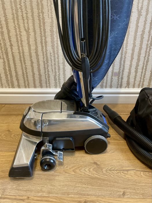 Kirby Avalir 2 – aspirator profesional complet echipat, ca nou