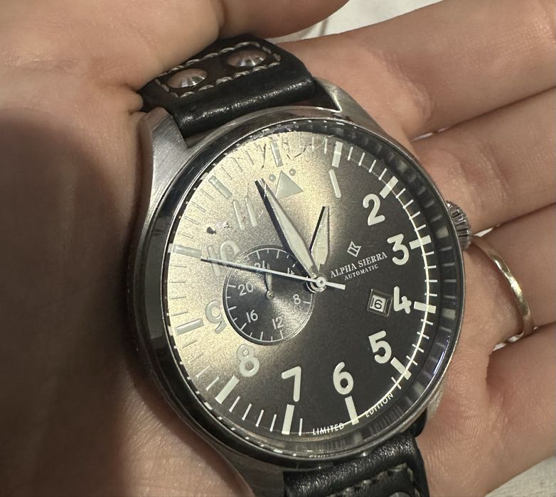 Alpha Sierra Automatic AM1 часовник