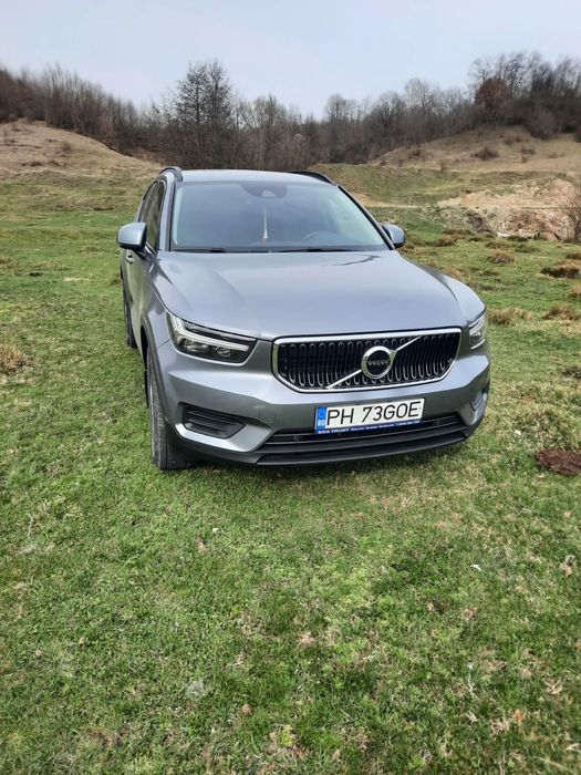 Volvo XC 40 Primul proprietar in romania, revizie facuta plus distributie.