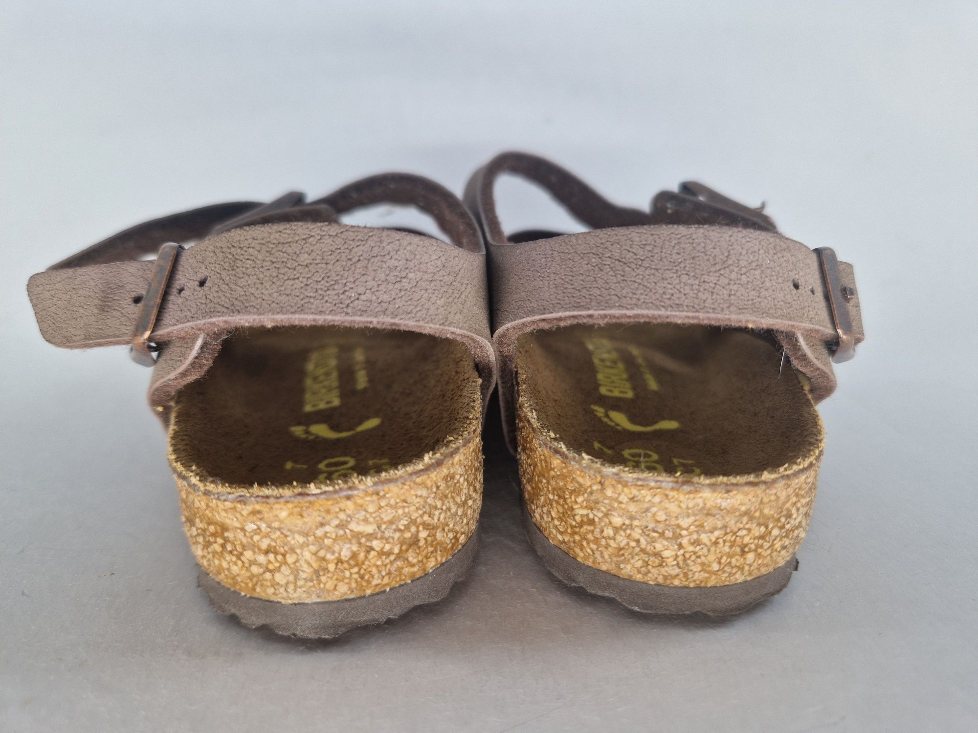 Sandale noi Birkenstock din piele, nr 26, pentru copii, unisex