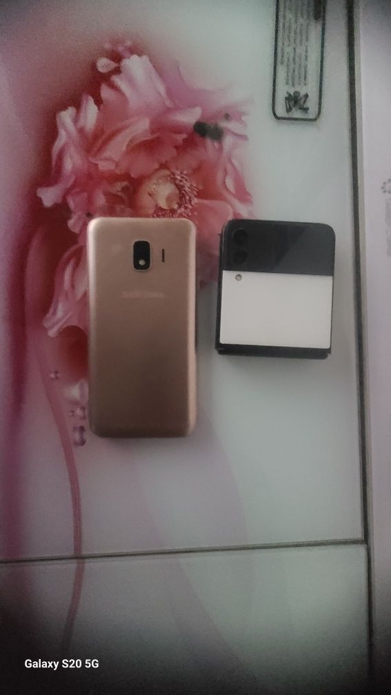 Z flip 3 j 2 samsung bonusiga planshet