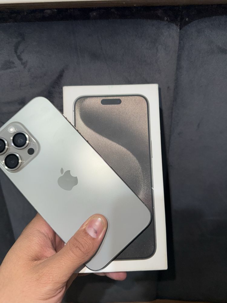 Iphone 15 pro max 256 gb 91% yomkis  dual sim abmenam bor
