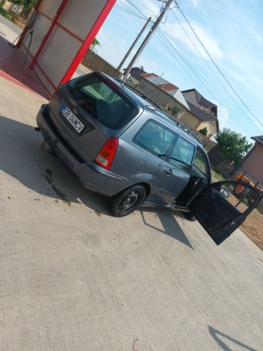 Ford focus 16 16 valve