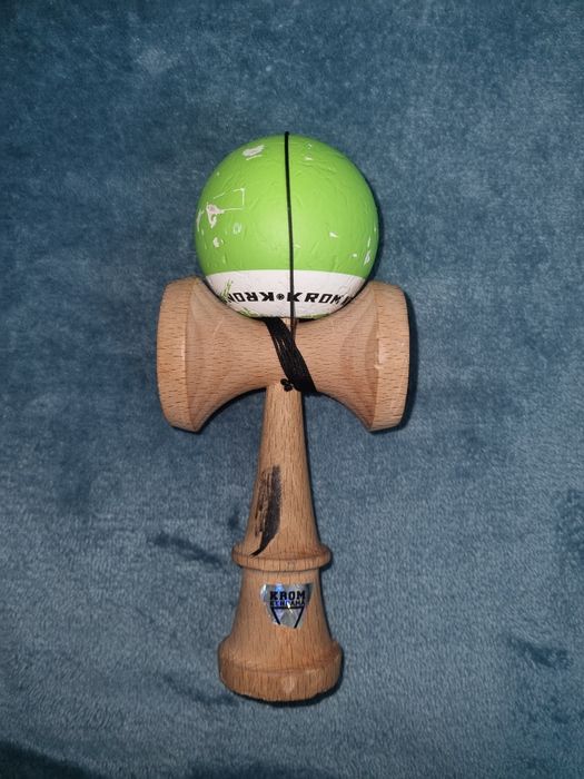 Kendama krom pop green