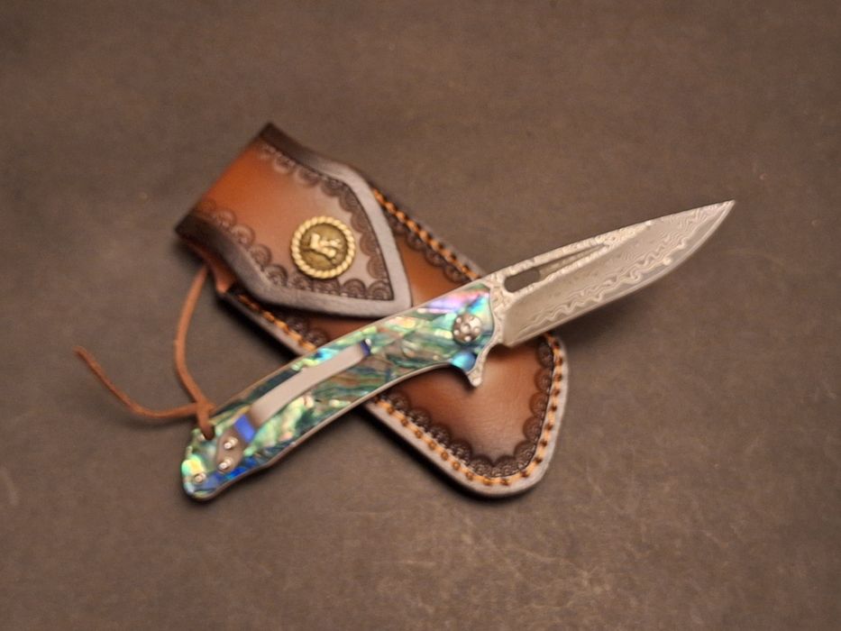 Сгъваем нож от дамаска стомана VG10