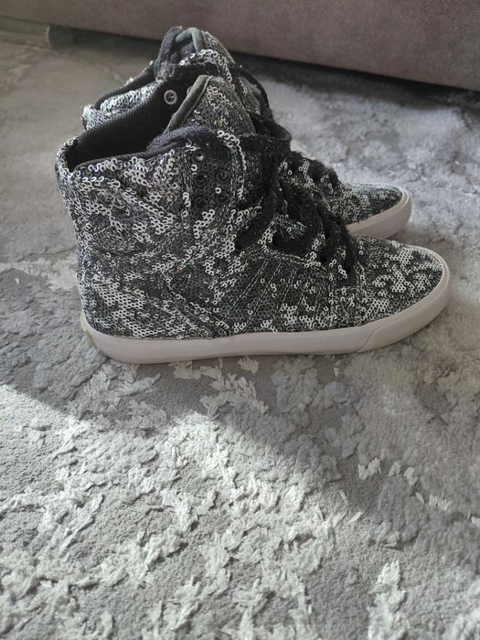 Дамски кецове SUPRA