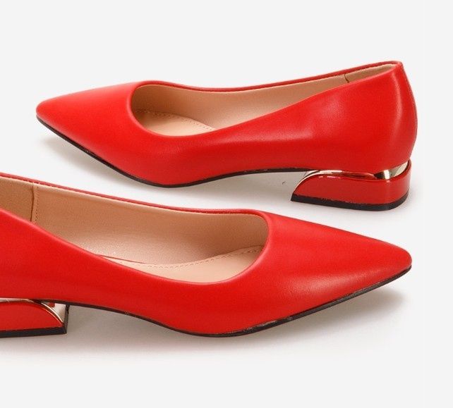 Pantofi eleganți damă, toc de 3cm,model nou,cutie,saculet