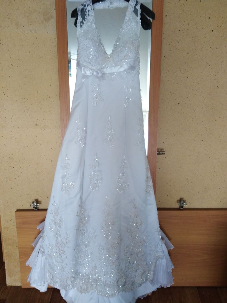 Новые свадебные платья по 5000тс