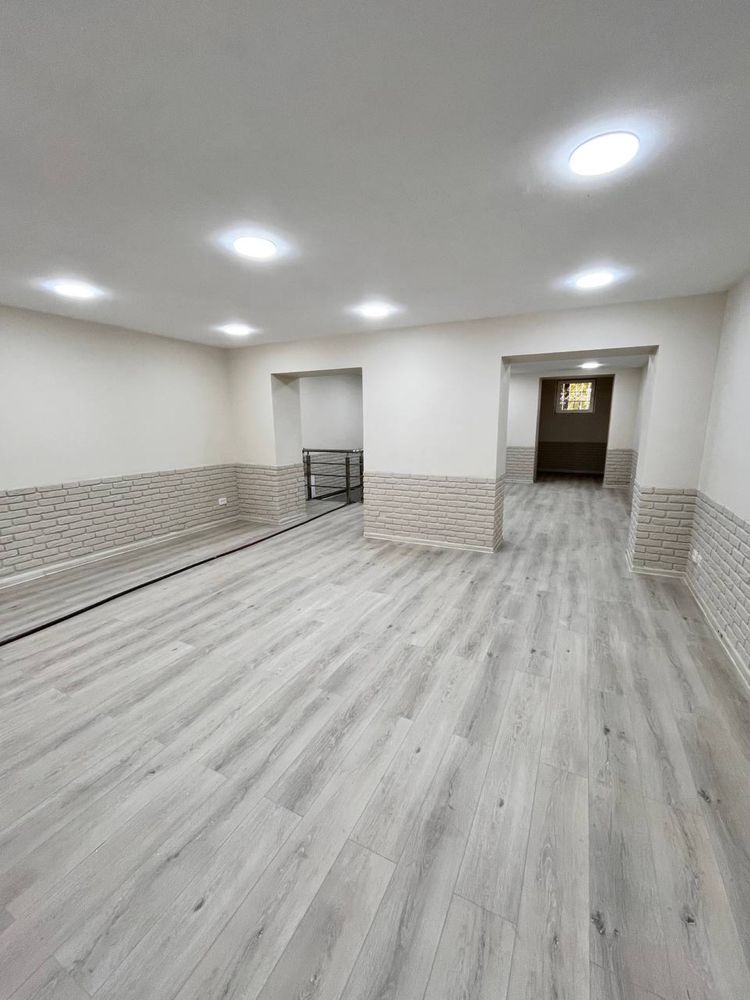 Новомосковская Старт | 190кв - нежилое помещение Продажа