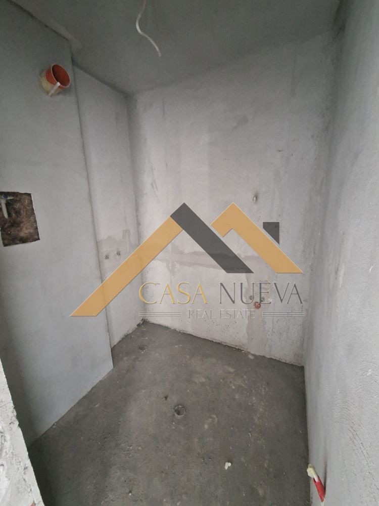 Продава се Двустаен апартамент в София, Павлово - 65 кв.м за 1839 €/кв.м - Снимка #4