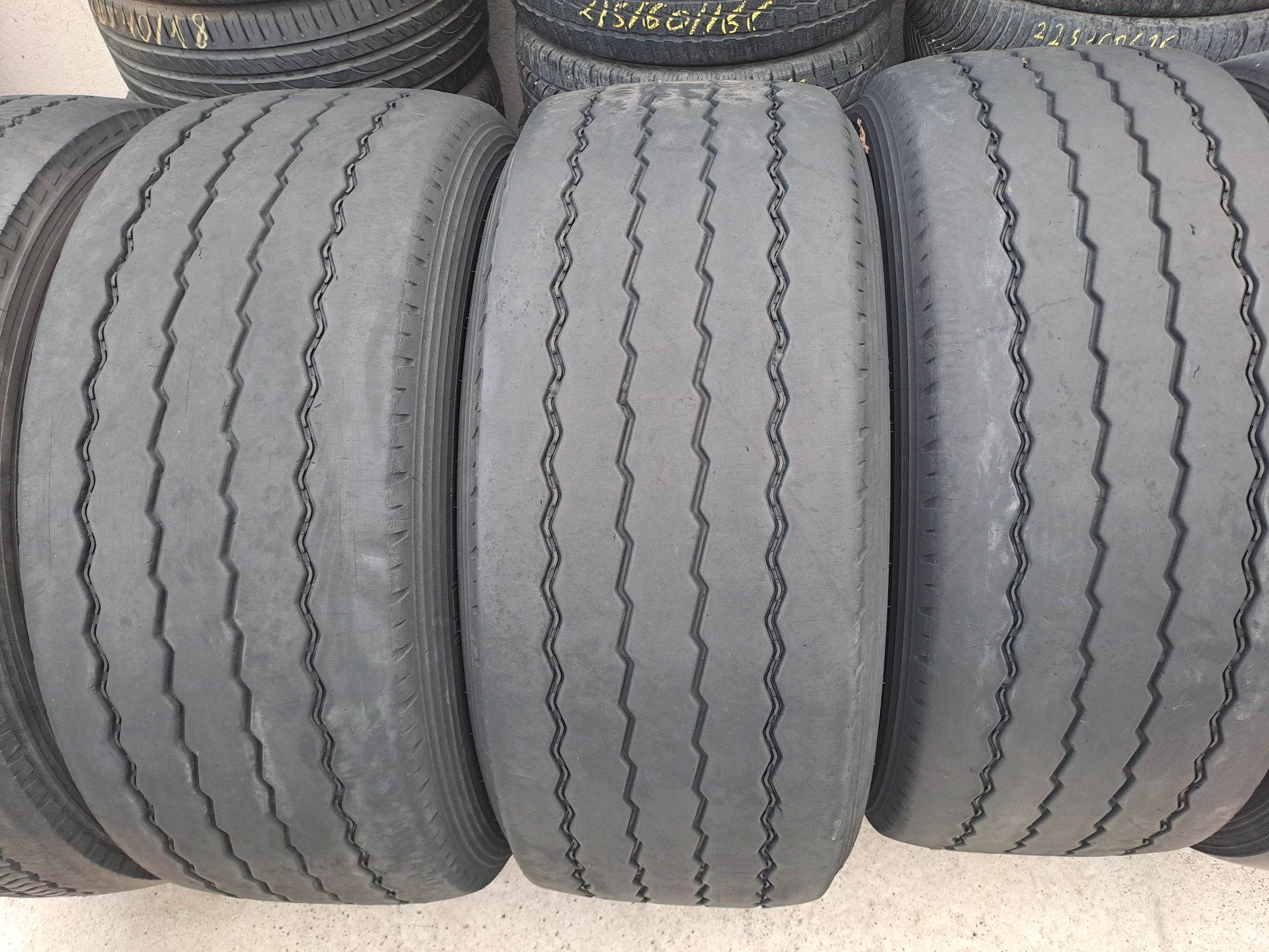 385/55/22.5 Continental, Pireli, goodyear,  гуми