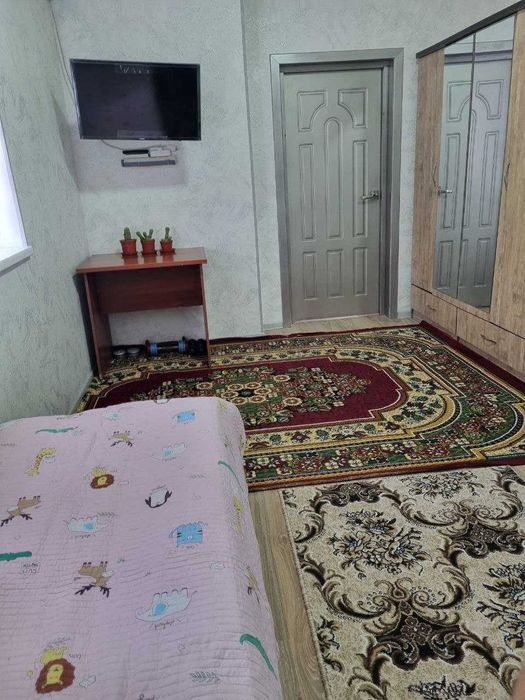 Квартира Зангиота Зиёратгохи ёнида. 2 хона