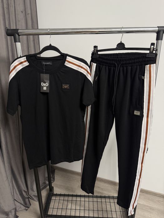 Compleu DOLCE GABBANA super calitate