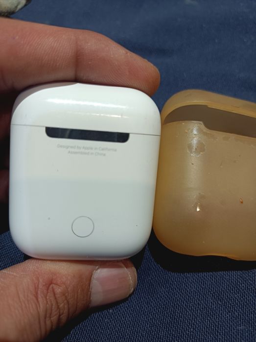 Apple Airpods 2-ро поколение A1602 Emc 2862