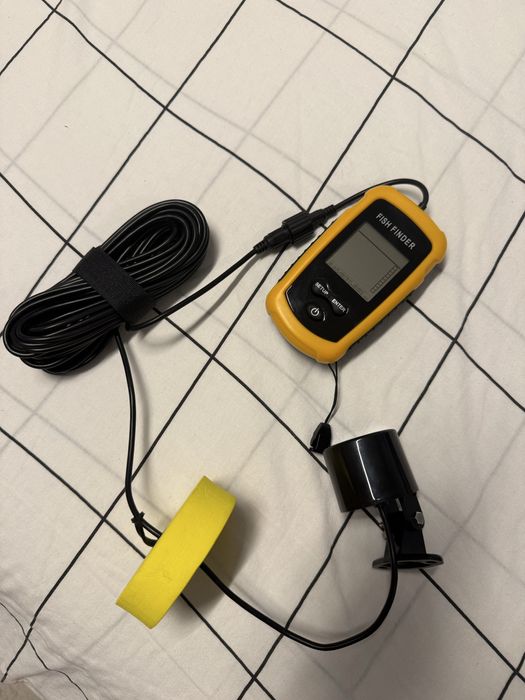 Sonar pescuit - fish finder