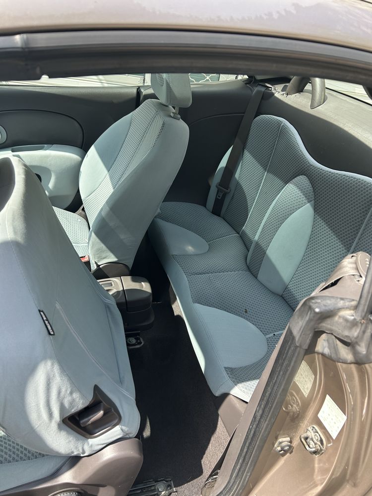 Nissan Micra C+C кабрио