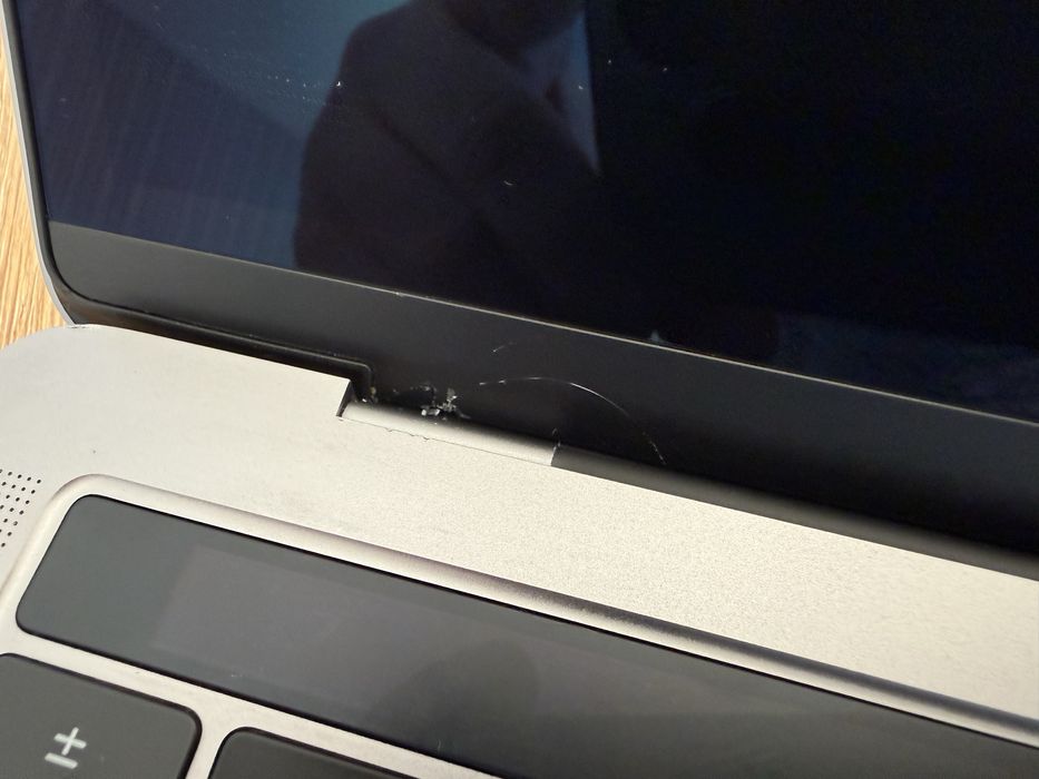 MacBook Pro 13-inch 2018, 2,3GHz, 16GB RAM, 256GB A1989