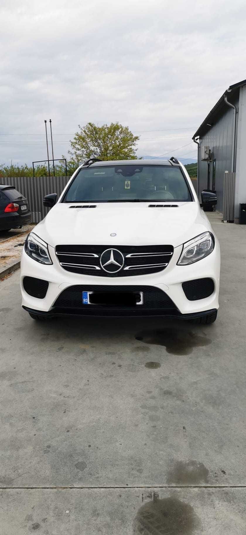 Mercedes-Benz GLE SUV