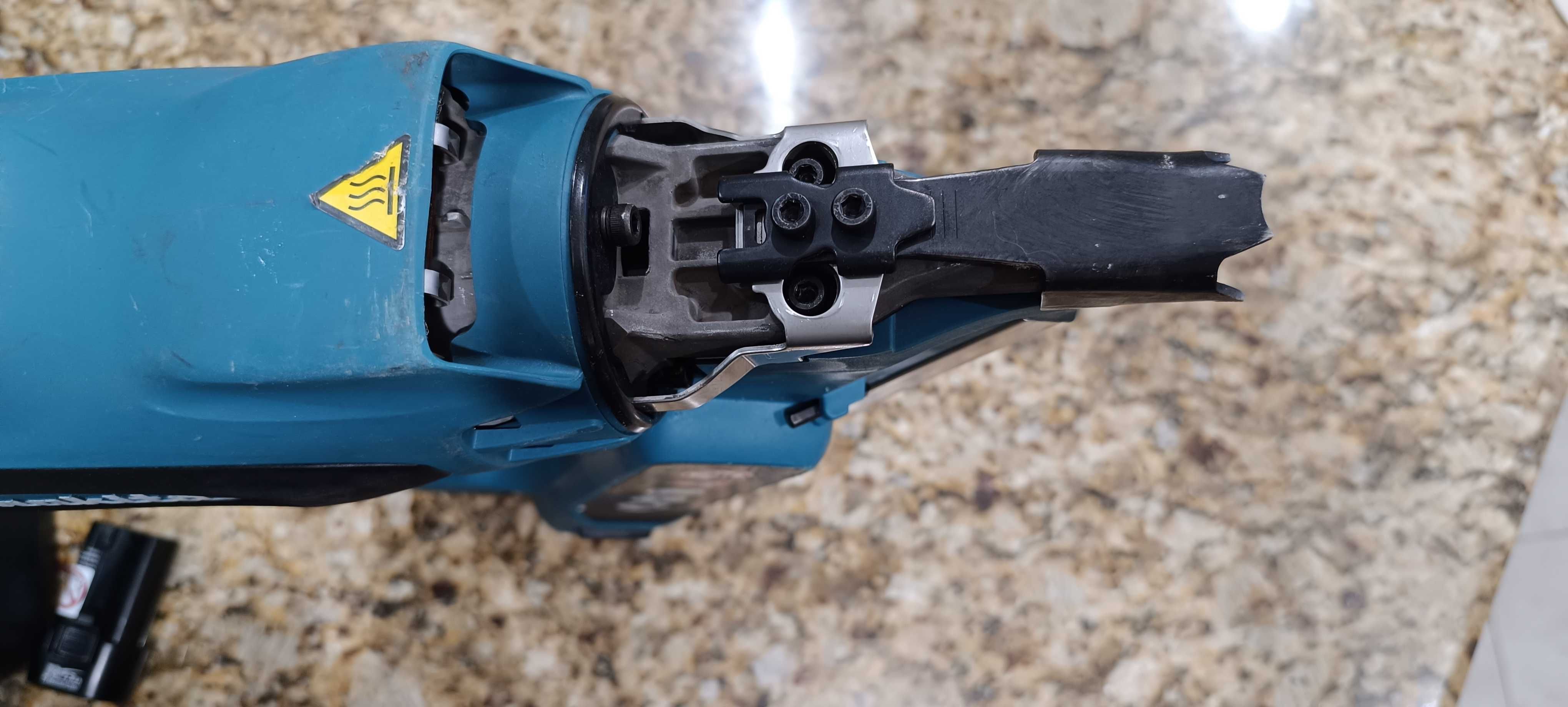 Makita GN900 Такер за Пирони