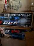 Masina de impins cu maner Hyper Toy Co BMW Z4 Roadster Rosie
