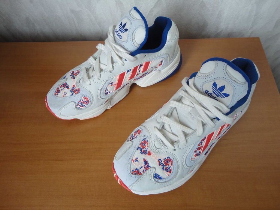 N39 Adidas/естествена кожа/дамски маратонки