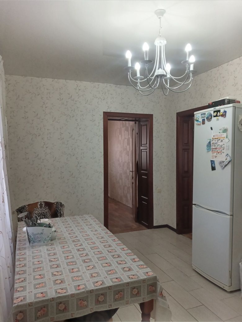 Продаю дом ,р-н старый аэропорт ,по ул Ромаева