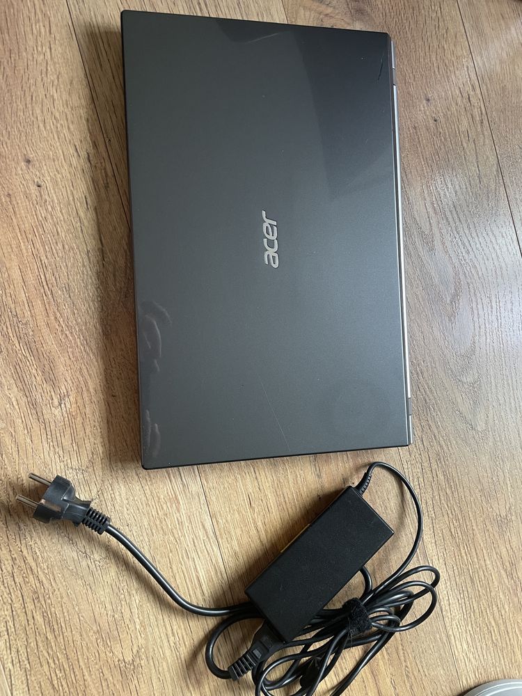 Acer v3-571G 4x2,50 Intel i5