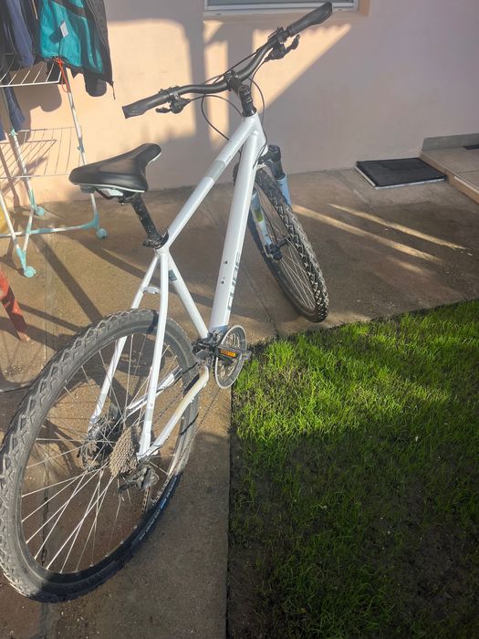 Bicileta CUBE Frostwhite grey 2023