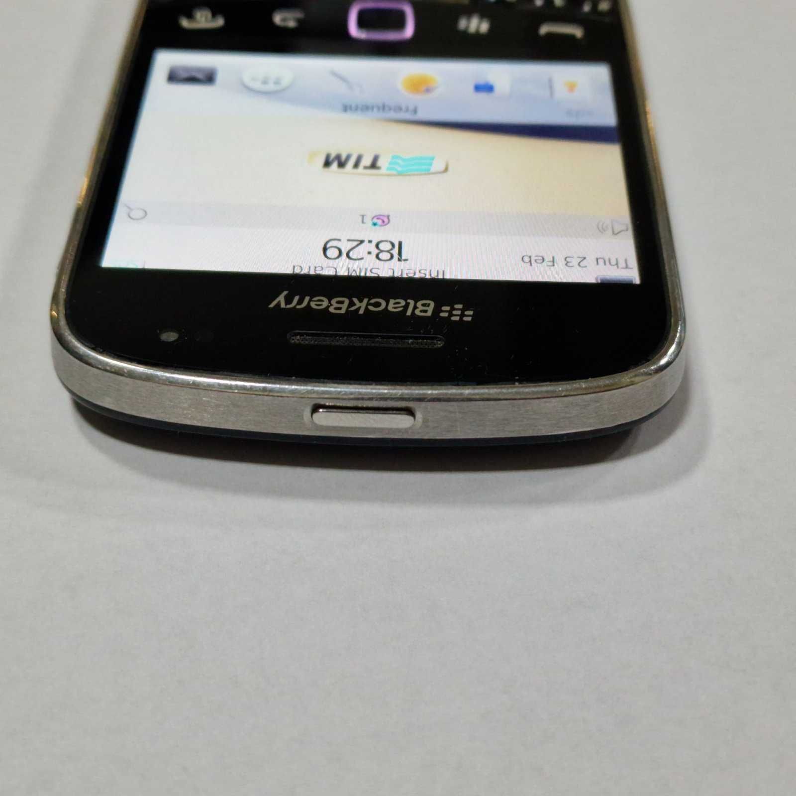 BlackBerry Bold Touch 9900