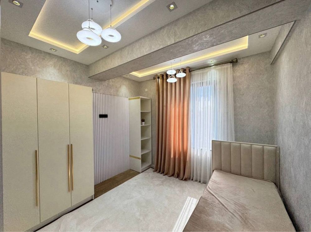 Продается 4 ком. Квартира на 2 этаже площадью 103 кв.м.