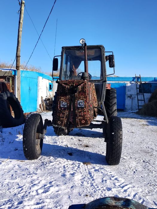 продам трактор юмз ,рулонный пресс ,ворошилку ,косилка ротор