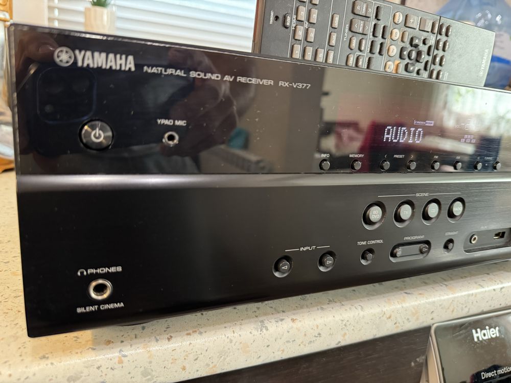 Като нов Yamaha RX-V377